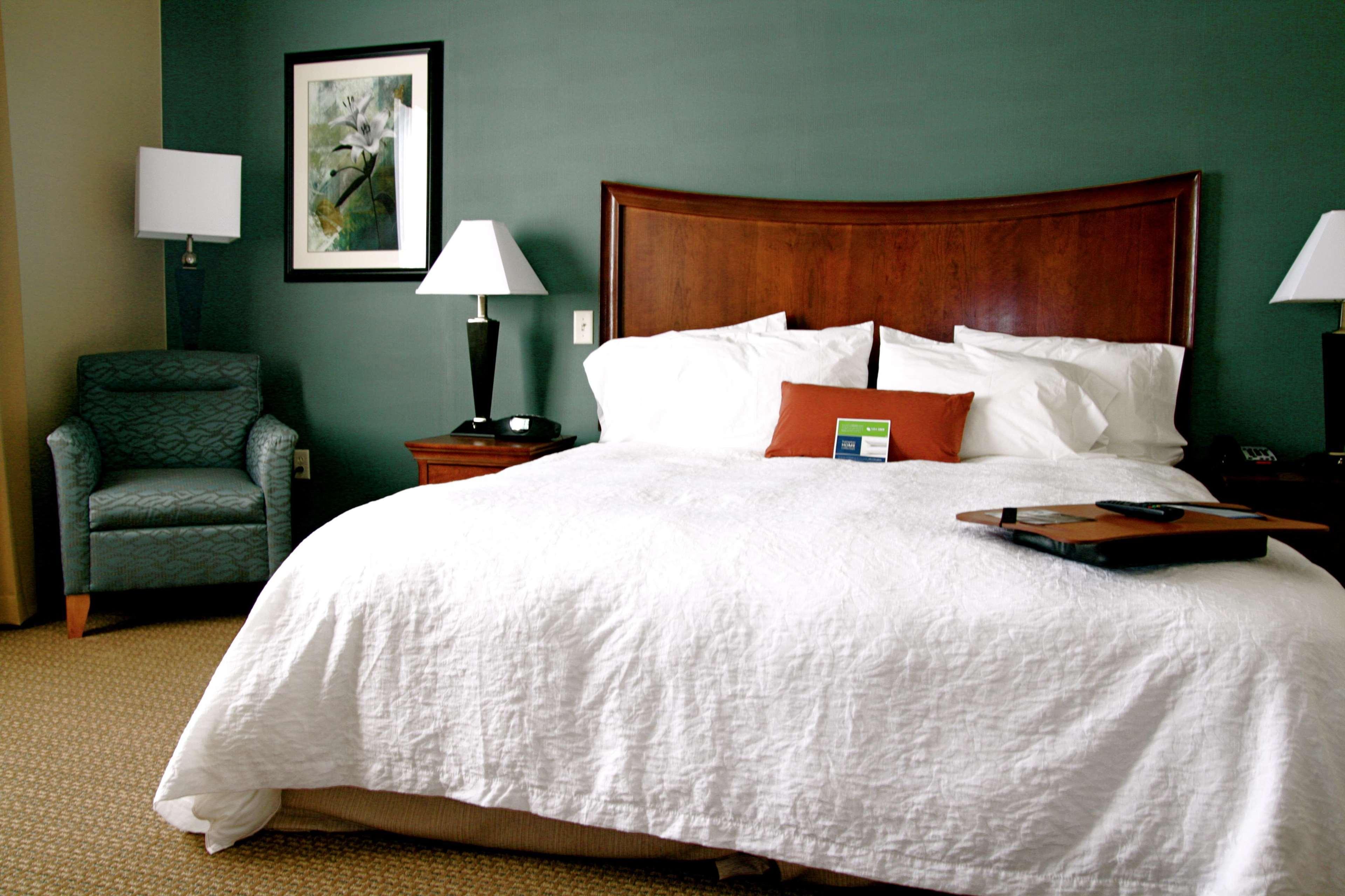 Hampton Inn & Suites Folsom Oda fotoğraf