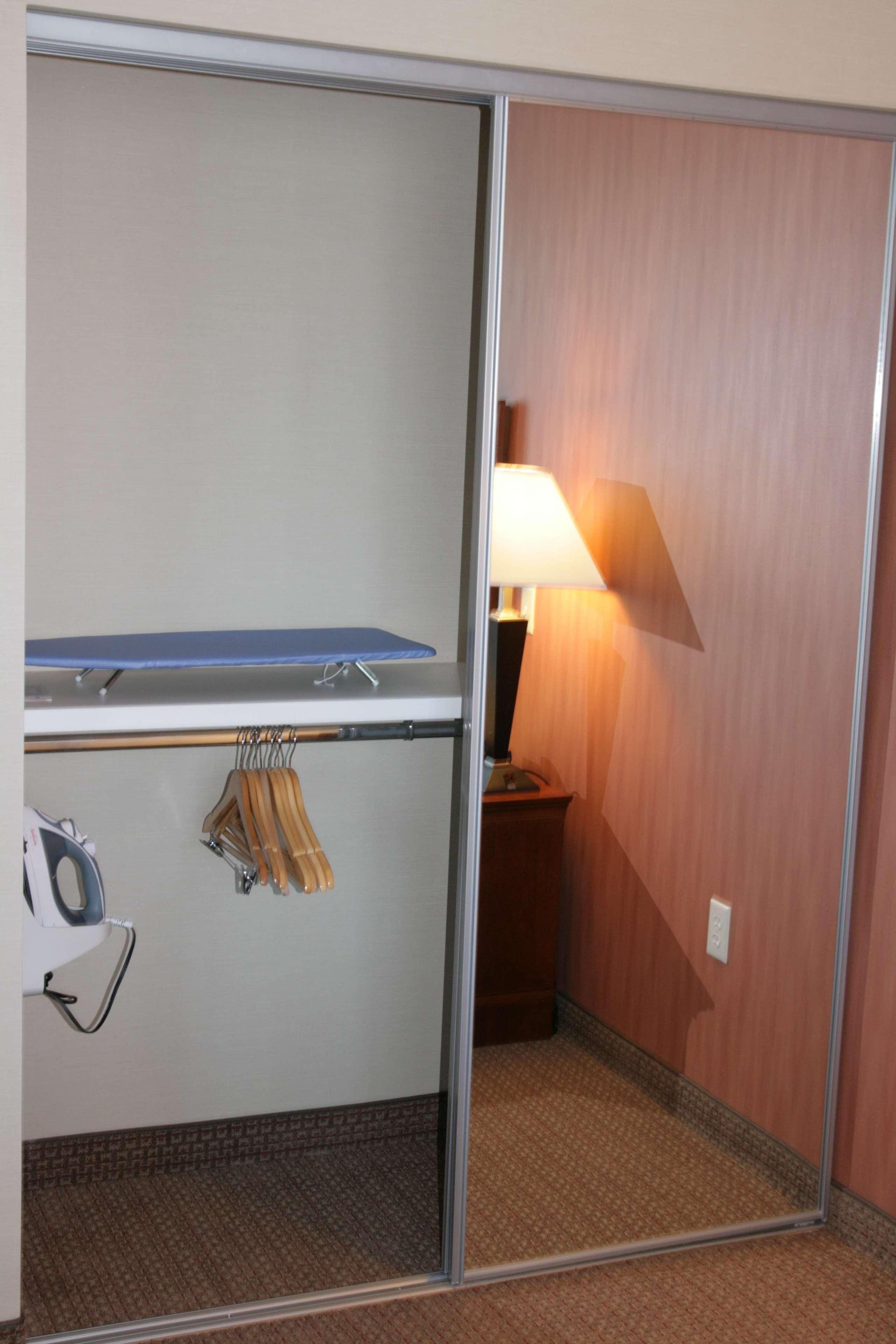 Hampton Inn & Suites Folsom Oda fotoğraf