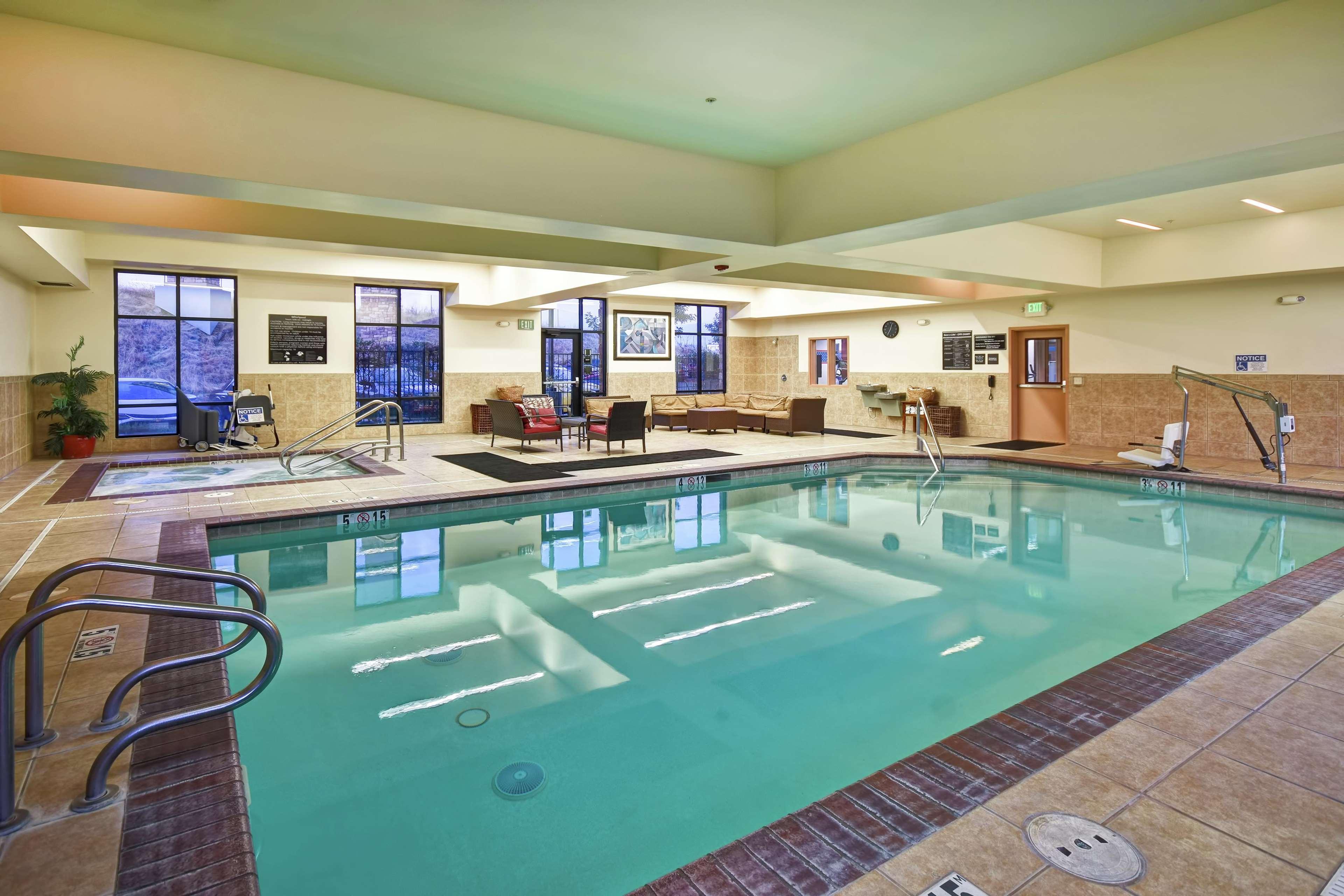 Hampton Inn & Suites Folsom Dış mekan fotoğraf