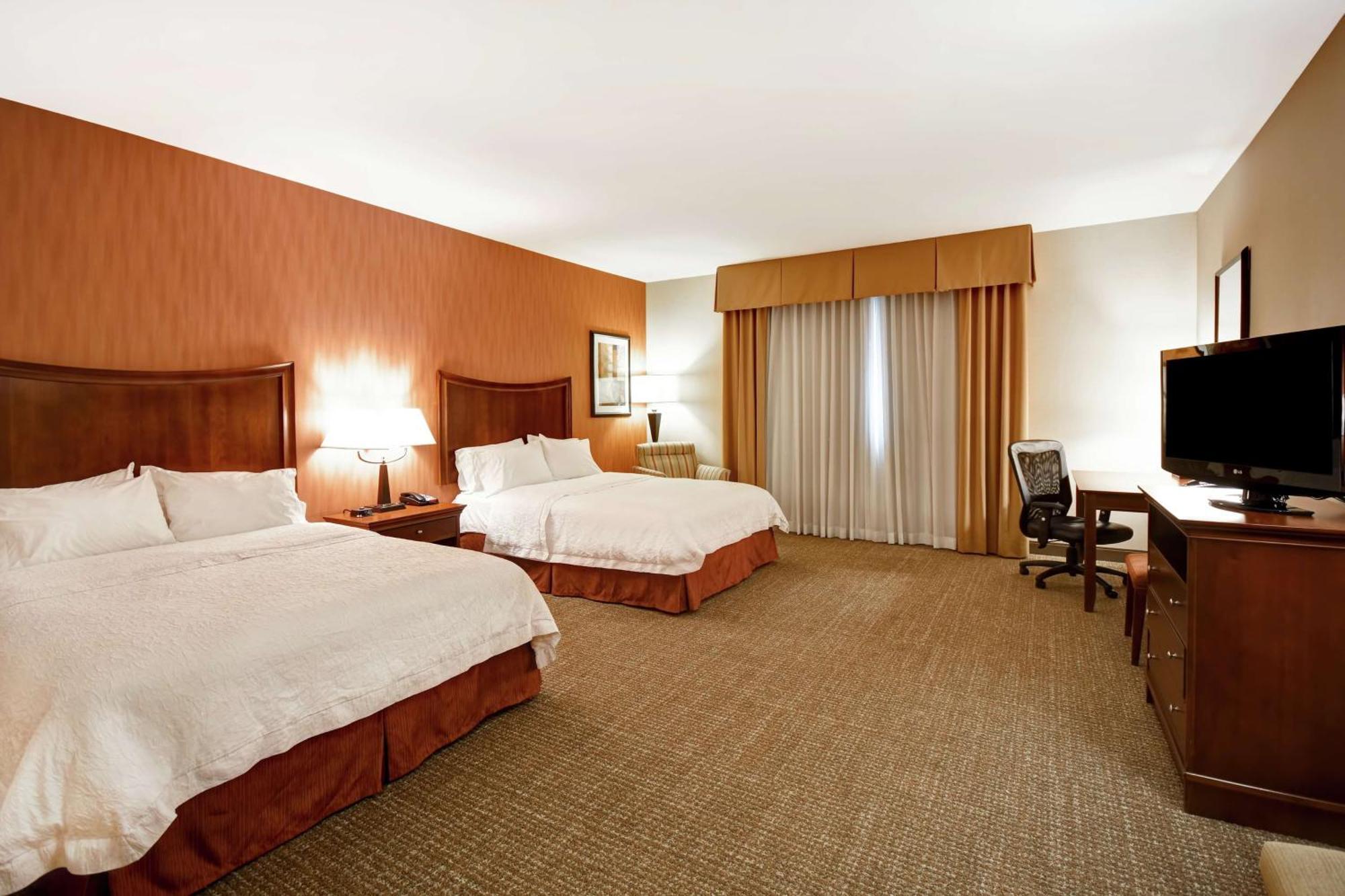 Hampton Inn & Suites Folsom Dış mekan fotoğraf